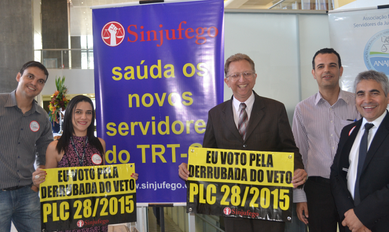 1aJoãoCampos PLC 28 2015