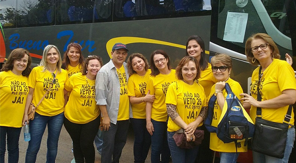 1aaServidores do Judiciário Caravana 17 11 2015 Foto 1